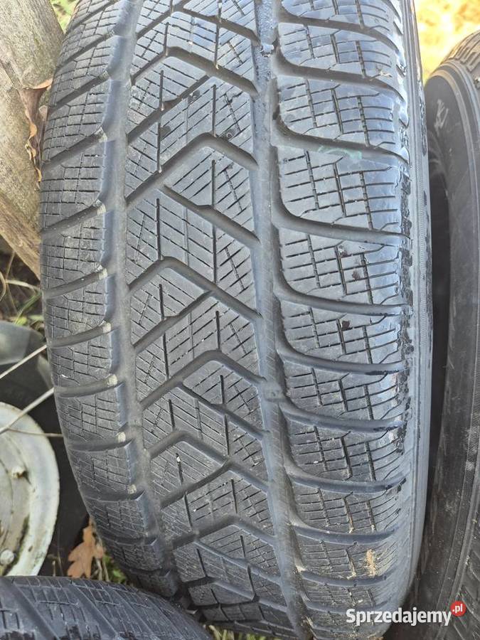 Koła 21565R17 pirelli