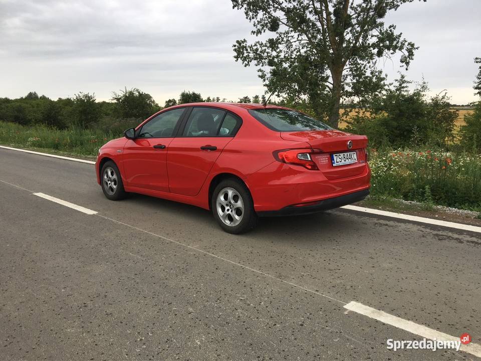 Wynajem Wypożyczalnia aut Fiat Tipo Usługi Szczecin