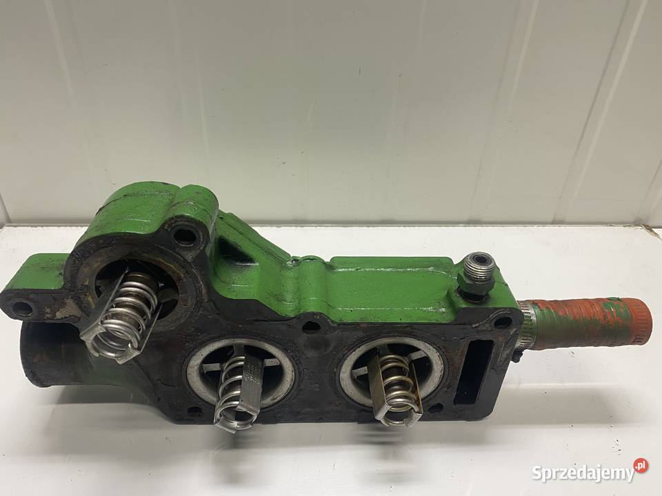 OBUDOWA TERMOSTATU JOHN DEERE 7750 DZ128530 świętokrzyskie sprzedam