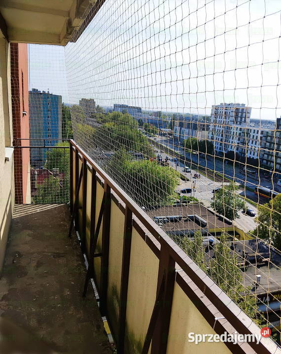 Założenie siatki na balkon przeciw ptakom Warszawa