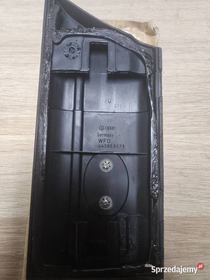 Listwa blotnika audi 100 c3 nieuszkodzony Żory