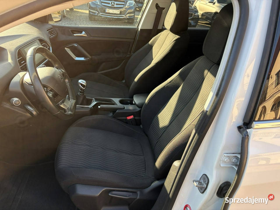 Peugeot 308 SW 16 HDI 120 Panorama Kamera Hak 1560cm3 Lipówki sprzedam