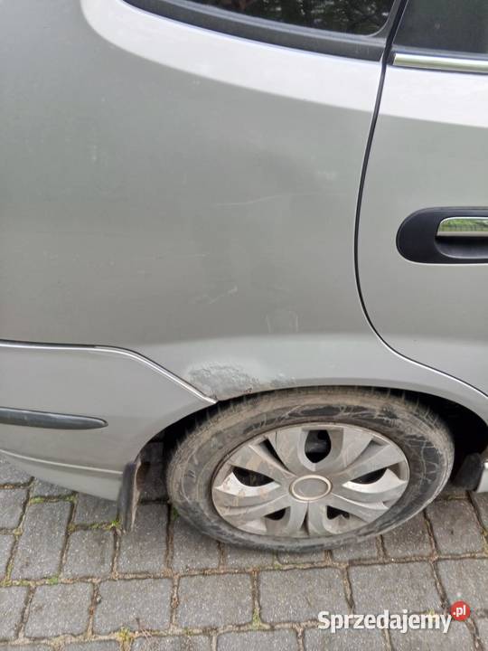 Nissan srebrny zachodniopomorskie Koszalin