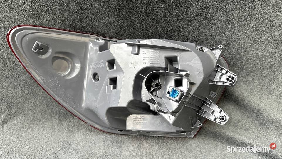 MERCEDES AKLASA 176 LIFT LAMPA PRAWA TYŁ W176 Gorzów Wielkopolski