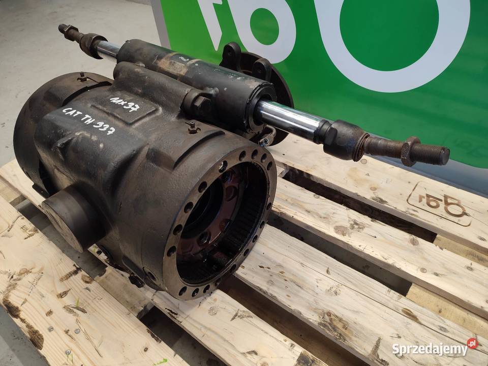 Atak mostu Cat TH 337 Carraro 11x37 wielkopolskie Wilkowo