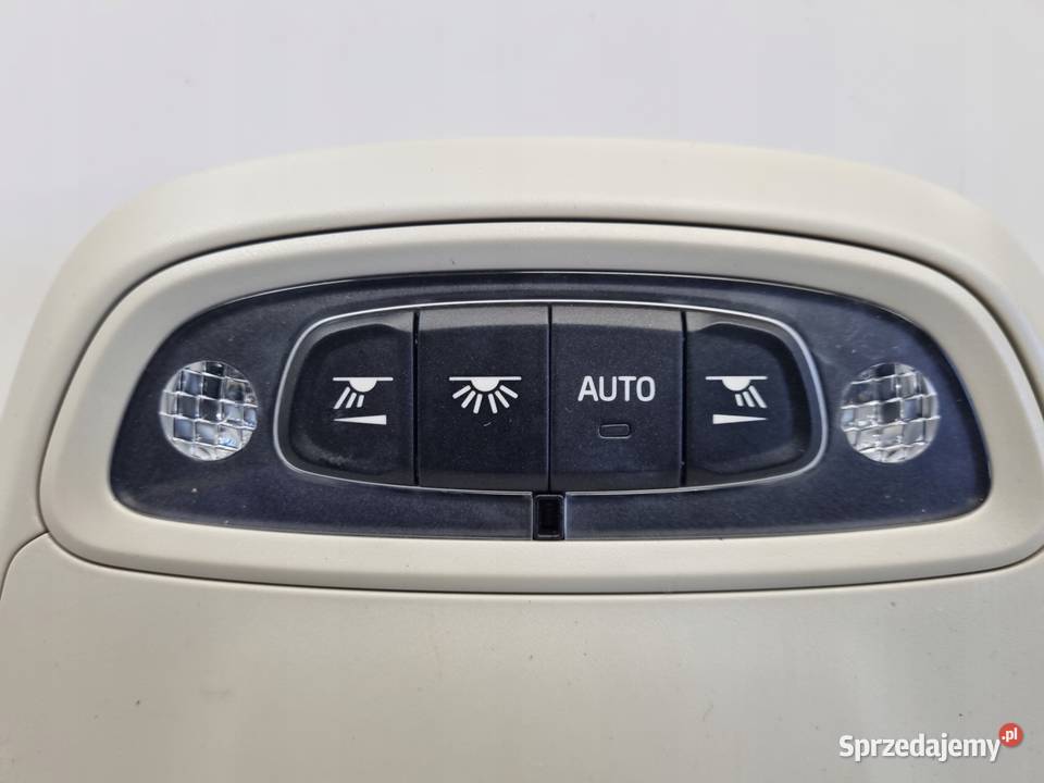 Volvo V40 II LAMPKA OŚWIETLENIA KABINY osobowe Oświetlenie kabiny Chełm