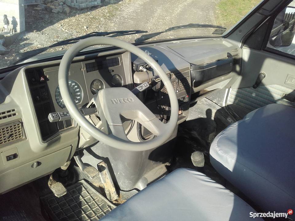 IVECO DAILY 358 DUBEL 7OSOB WYWROT KIPER 3STR Czermna
