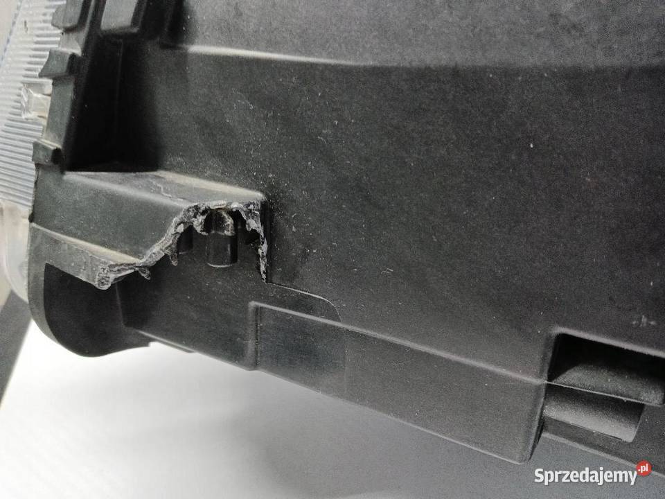 LAMPA PRZÓD PRZEDNIA PRAWA VW CADDY 4 2K8941C06 wielkopolskie