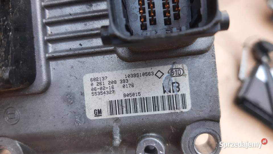 zestaw startowy Opel Corsa C 10 Z10XEP 55354327 Dębno sprzedam