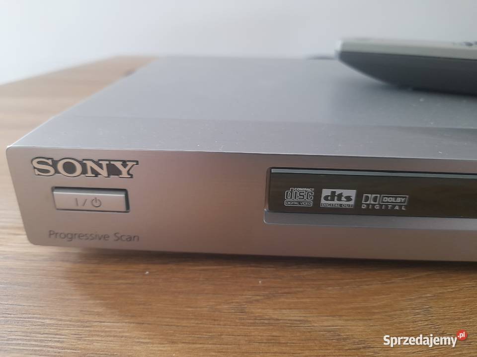 Odtwarzacz Sony DVDCD Player DVPNS 585P DVD i Blu-ray