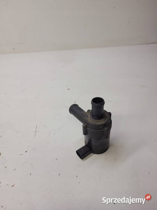 DODATKOWA POMPA WODY AUDI A4 B8 A5 A6 06H965561 sprzedam