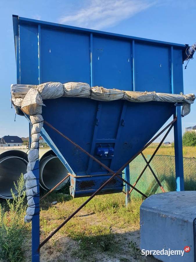 Kosz zasypowy na kruszywo 5m3 z tasmociągiem Produkcja Małkowo