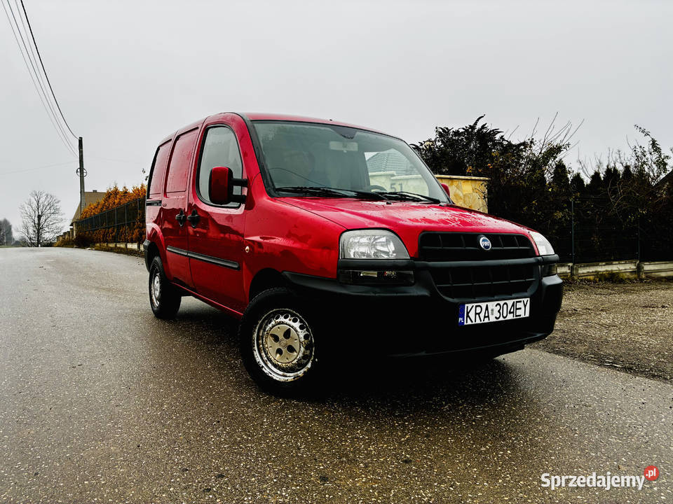 benzyna Stan niski przebieg benzyna nowe opony Rok produkcji 2005 Pielgrzymowice