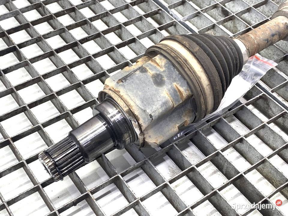 PÓŁOŚ LEWY PRZÓD LEXUS CT 18 99 PRZEGUB NAPĘDOWA