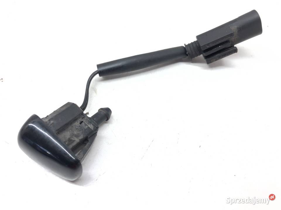 DYSZA SPRYSKIWACZA Z MASKI BMW E63 0310