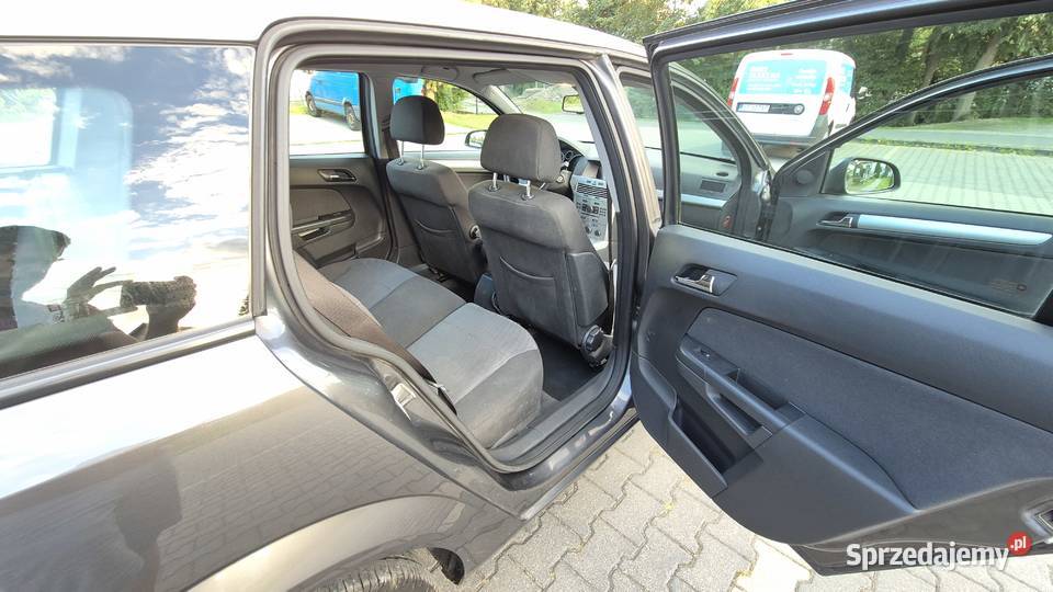 Opel Astra H 14 Benzyna 2009 Lipowa sprzedam