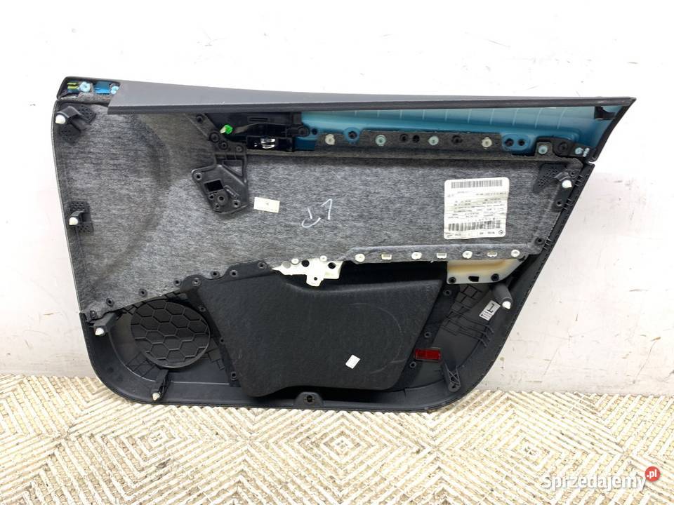 BOCZEK DRZWI LEWY PRZÓD SKODA OCTAVIA III Kombi