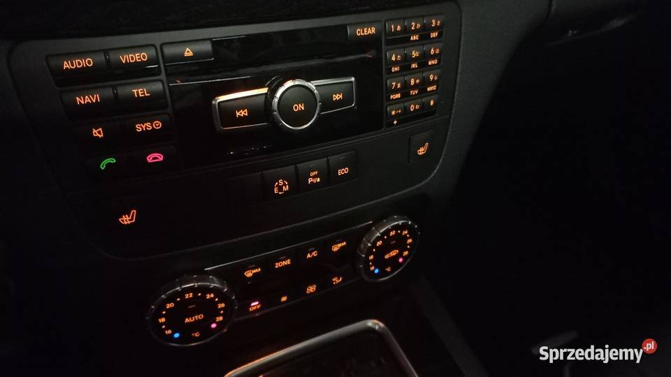 2013 MercedesBenz GLK 350 AMG gniazdo AUX Bronisze sprzedam