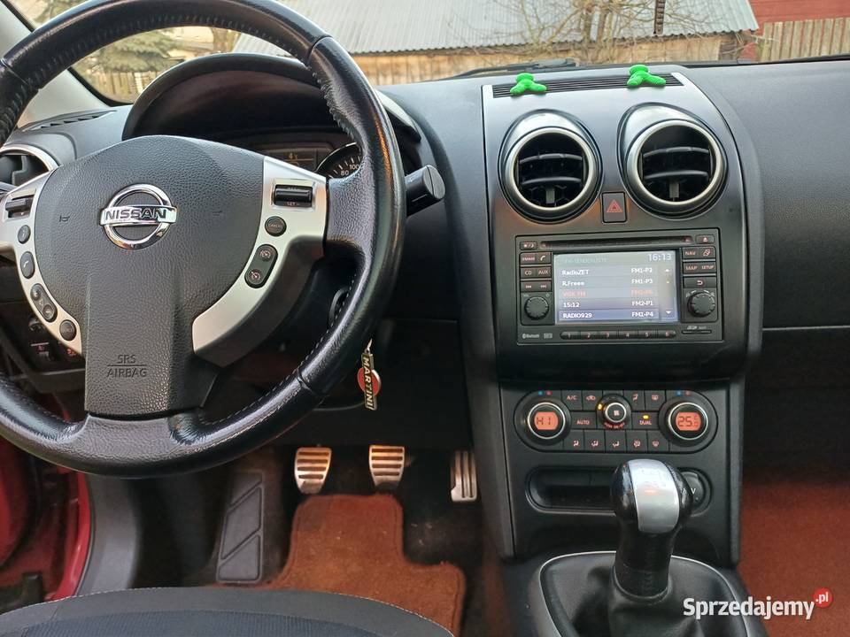 Nissan Qashqai 2011r 16 benzyna 117