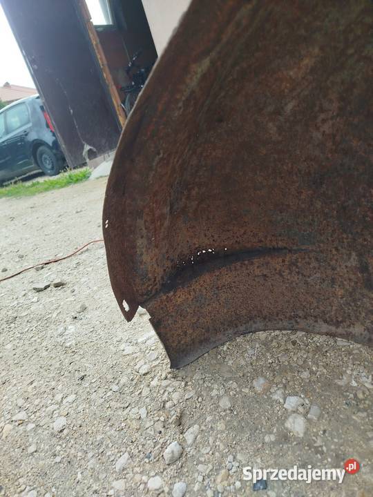 Błotnik tylny lewy Mercedes adenauer w186
