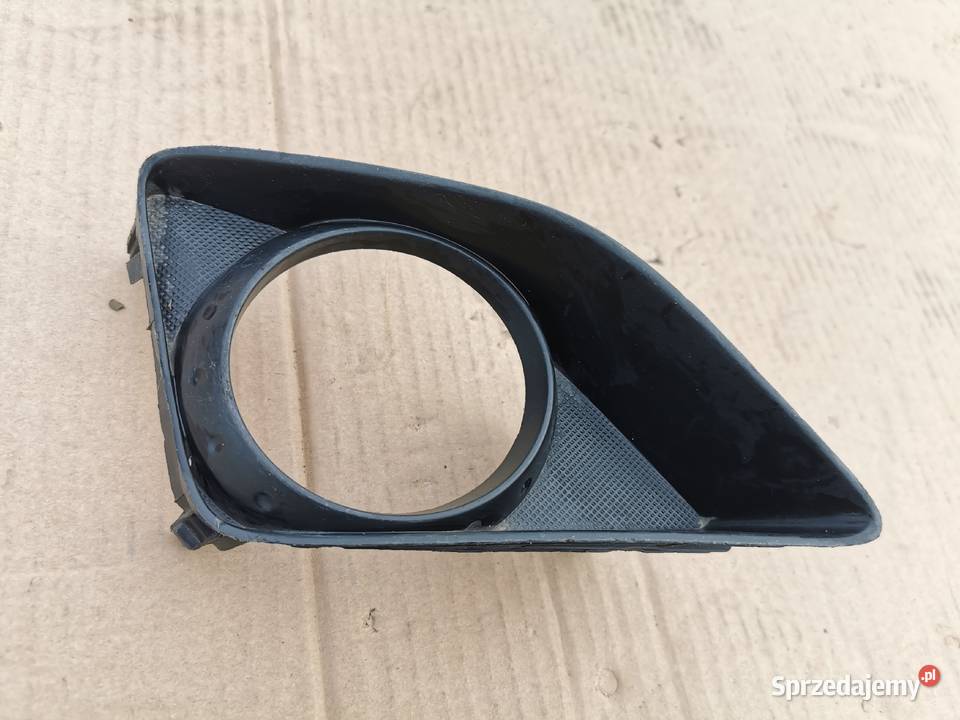 Kratka zderzaka przód prawa toyota Corolla X e15 Sieraków sprzedam