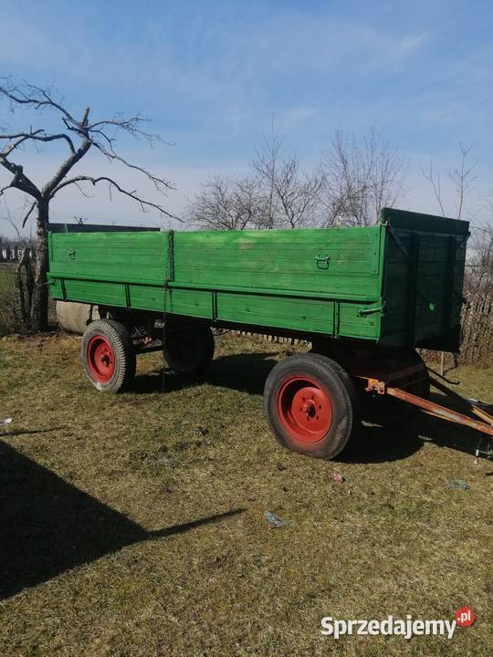 Przyczepa dwuosiowa rolnicza nieuszkodzony Krzywda