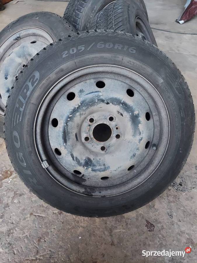 Zima 4 sztuki Dębica 205 60 16r z felgami 51143 Prandocin