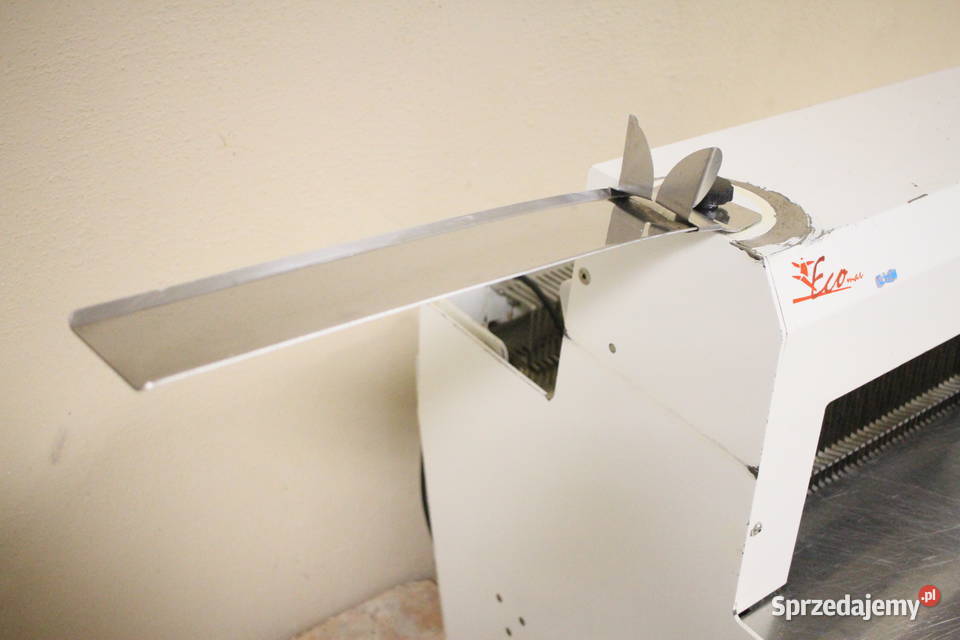 Półautomatyczna krajalnica do chleba JAC Pszczyna