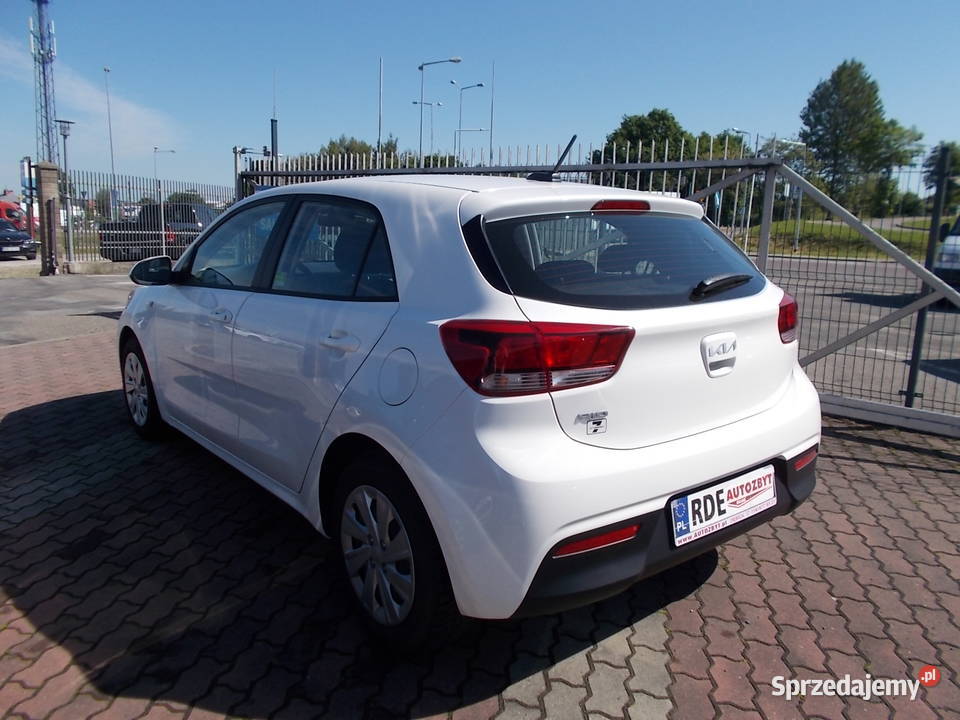 KIA RIO salon Polska podkarpackie Dębica