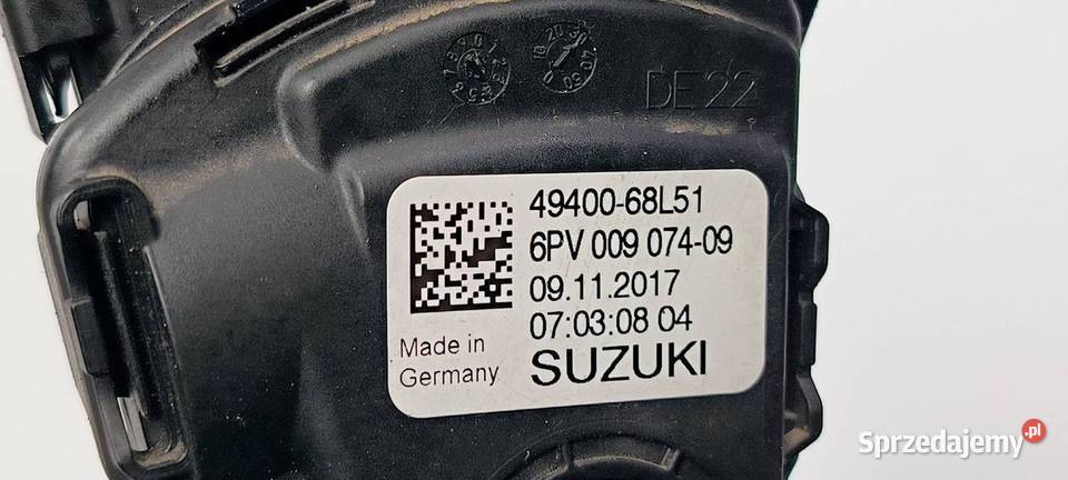 PEDAŁ SUZUKI VITARA III 4940068251 osobowe