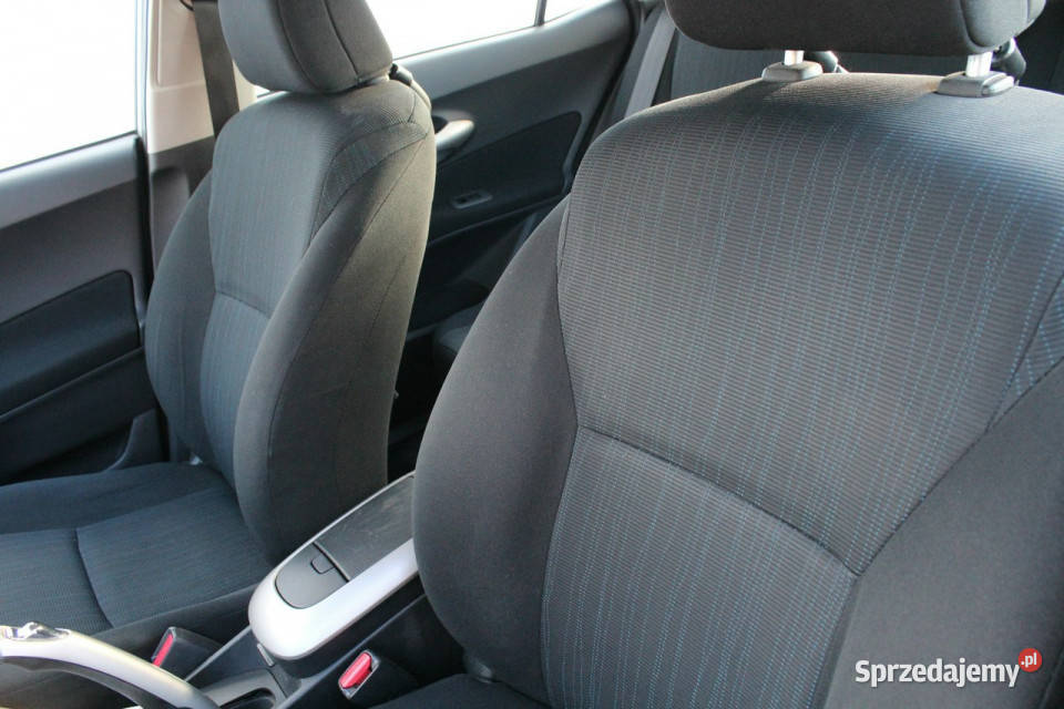 Toyota Auris 14 D4D 90 2016 roku jeden centralny zamek Włocławek