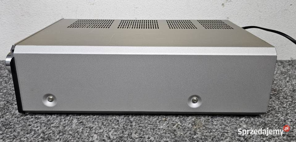 Amplituner stereo Yamaha Pianocraft RXE600