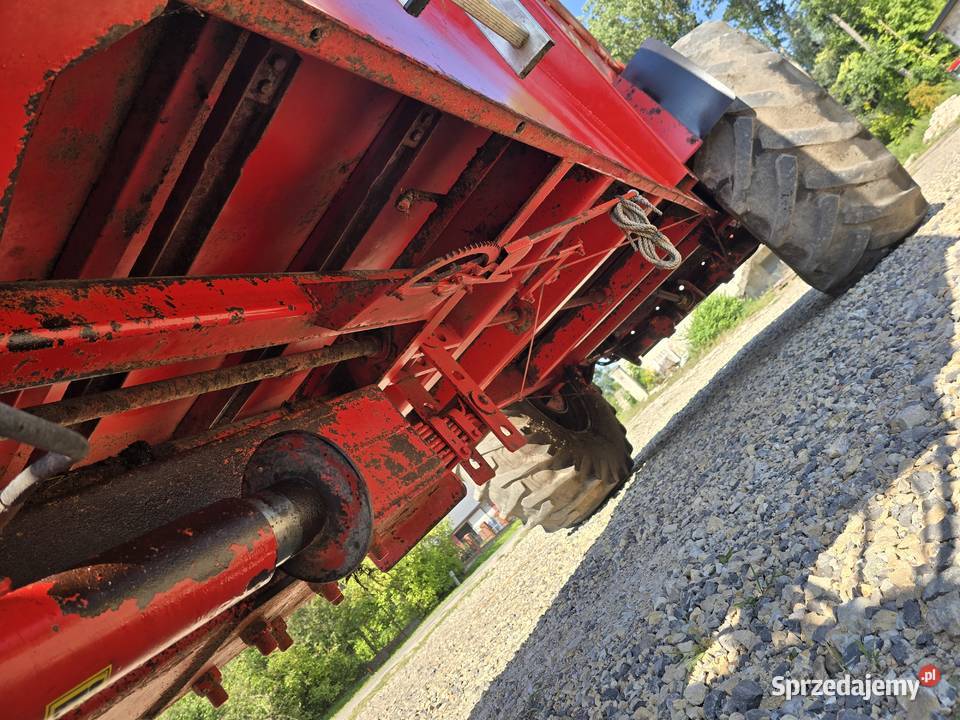 Rozrzutnik obornika Jeantil 1612 nieuszkodzony Rozrzutniki obornika Miechów-Charsznica sprzedam