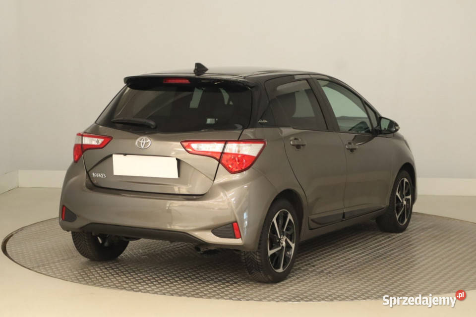 Toyota Yaris 15 Dual VVTi 167632km śląskie Zabrze