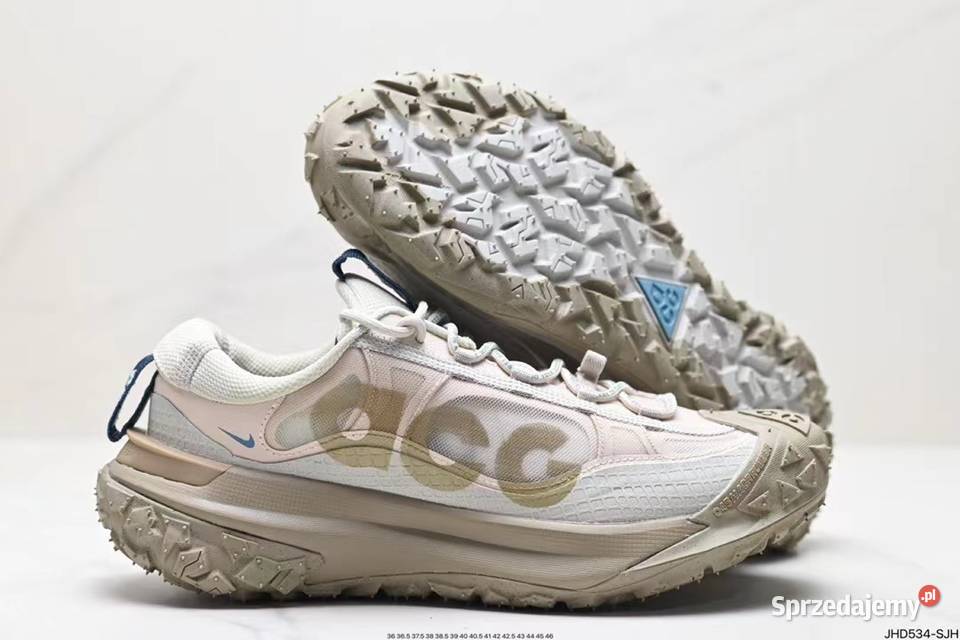 NIKE ACG Mountain FLY zimowe goretex rozmiar