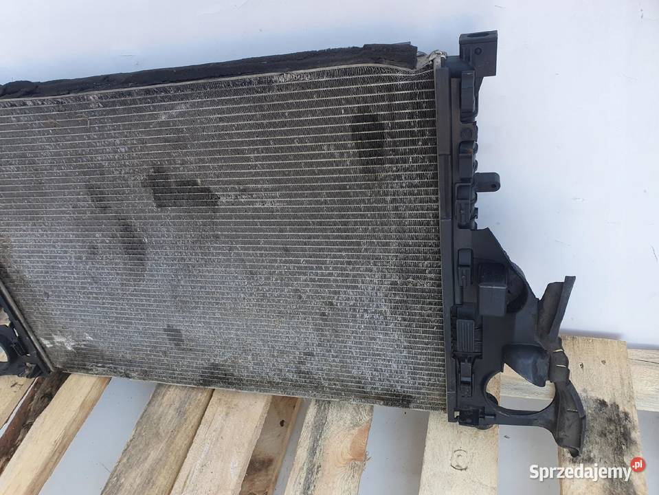 Volvo V70 III 24 D5 CHŁODNICA WODY Wentylator Chłodnie wody Rudka