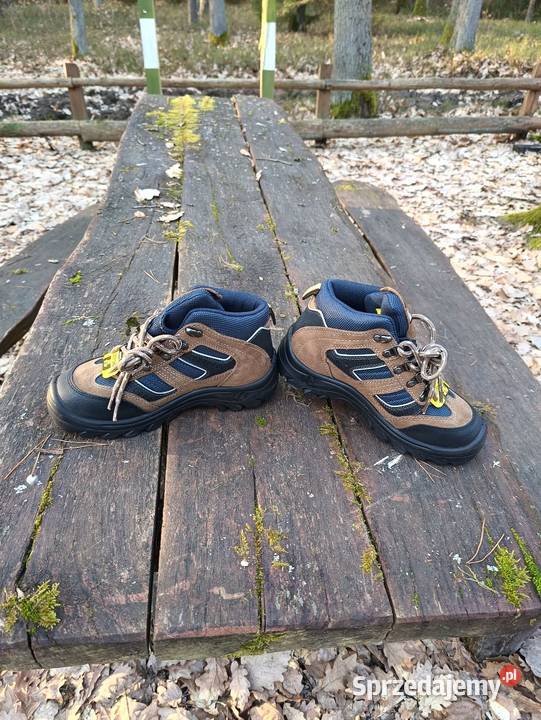 Buty ocieplane z noskiem 37 nowe Nowy Tomyśl