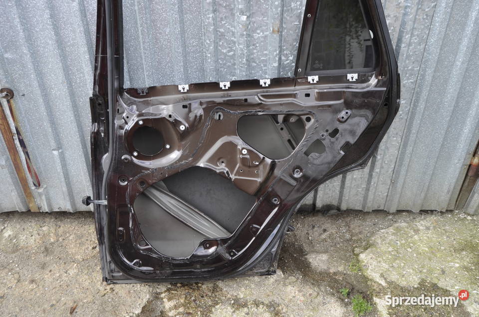 BMW X5 F15 Drzwi prawe tył pomorskie Sierakowice