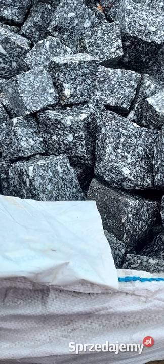 Kostka granitowa 46 szara Kłaczyna