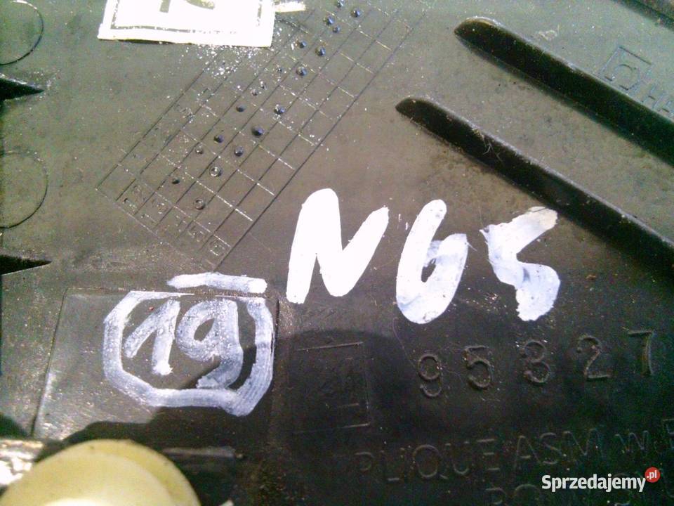 MOKKA A 15r trójkąt błotnika lewy 95327347 osobowe Listwy i nakładki