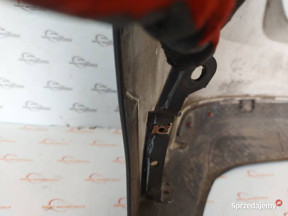 FORD FOCUS MK3 III zderzak tył BM51A17906A osobowe Kielce