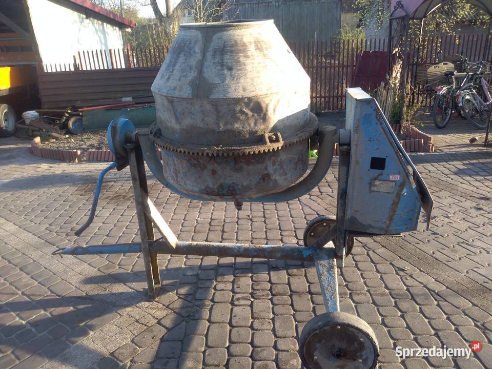 Betoniarka 320l Chodel
