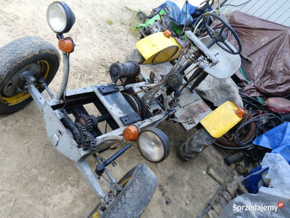 Ciągnik sam bez silnika rano podwozie esiok Oświęcim sprzedam