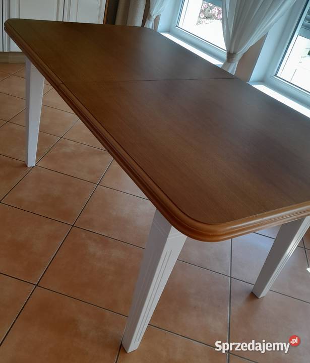 Stół na 12 osób 162 rozkladany na 218 Kołobrzeg