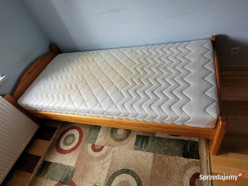 Używane łóżko jednoosobowe z materacem w stanie 200cm Rzeszów