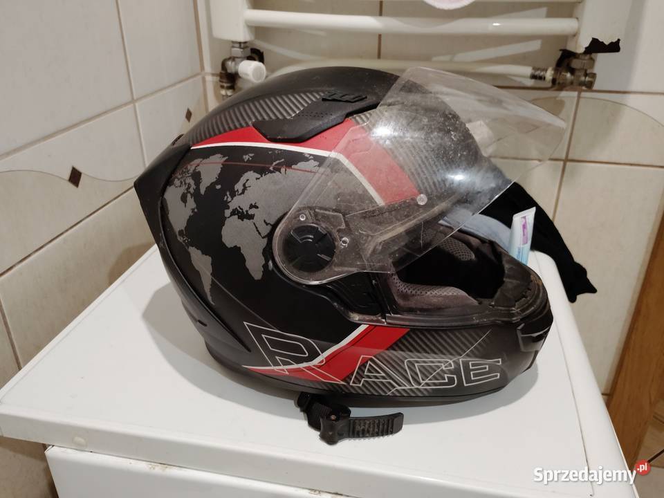 Okazja Kask firmy Race w stanie