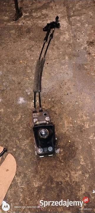 Wybierak zmiany biegów Passat B6 sześciobiegowy