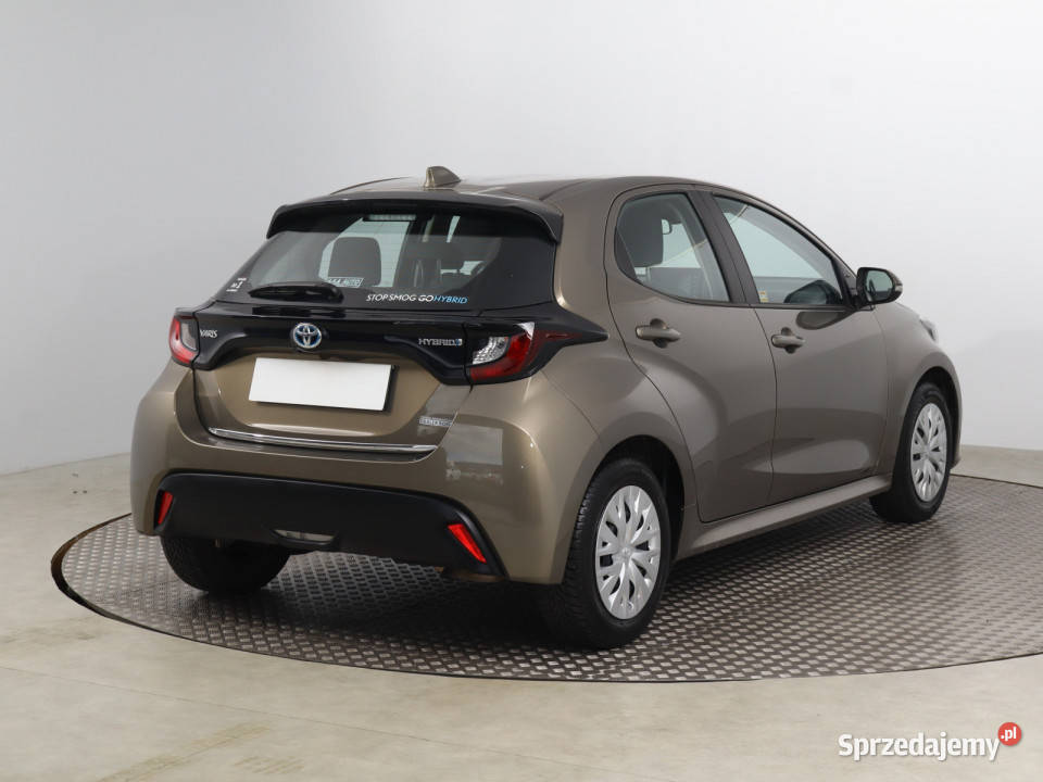 Toyota Yaris 15 VVTi Hybrid Bielany Wrocławskie sprzedam