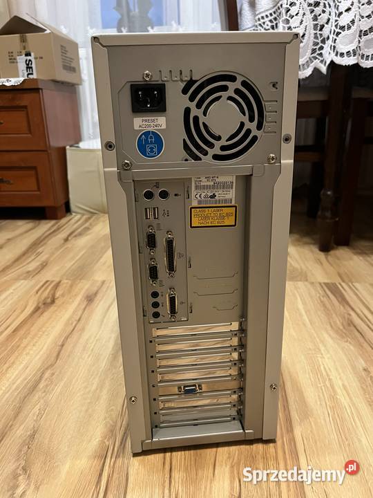 Zabytkowy komputer PC Lifetec Intel Pentium II Brzana
