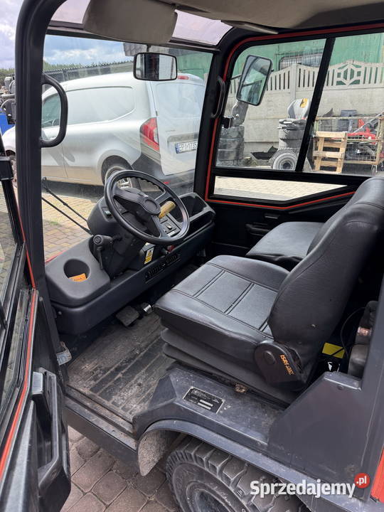 wózek terminalowy LINDE P250 ciągnik elektryczny Działoszyn